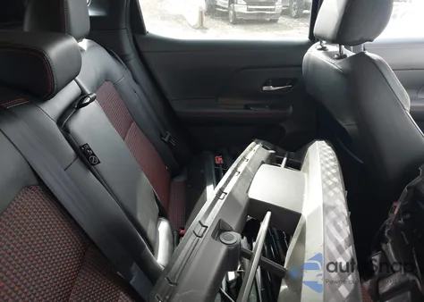 2025 Nissan Kicks Sr Intelligent Awd from USA, damaged, VIN 3N8AP6DB5SL333836